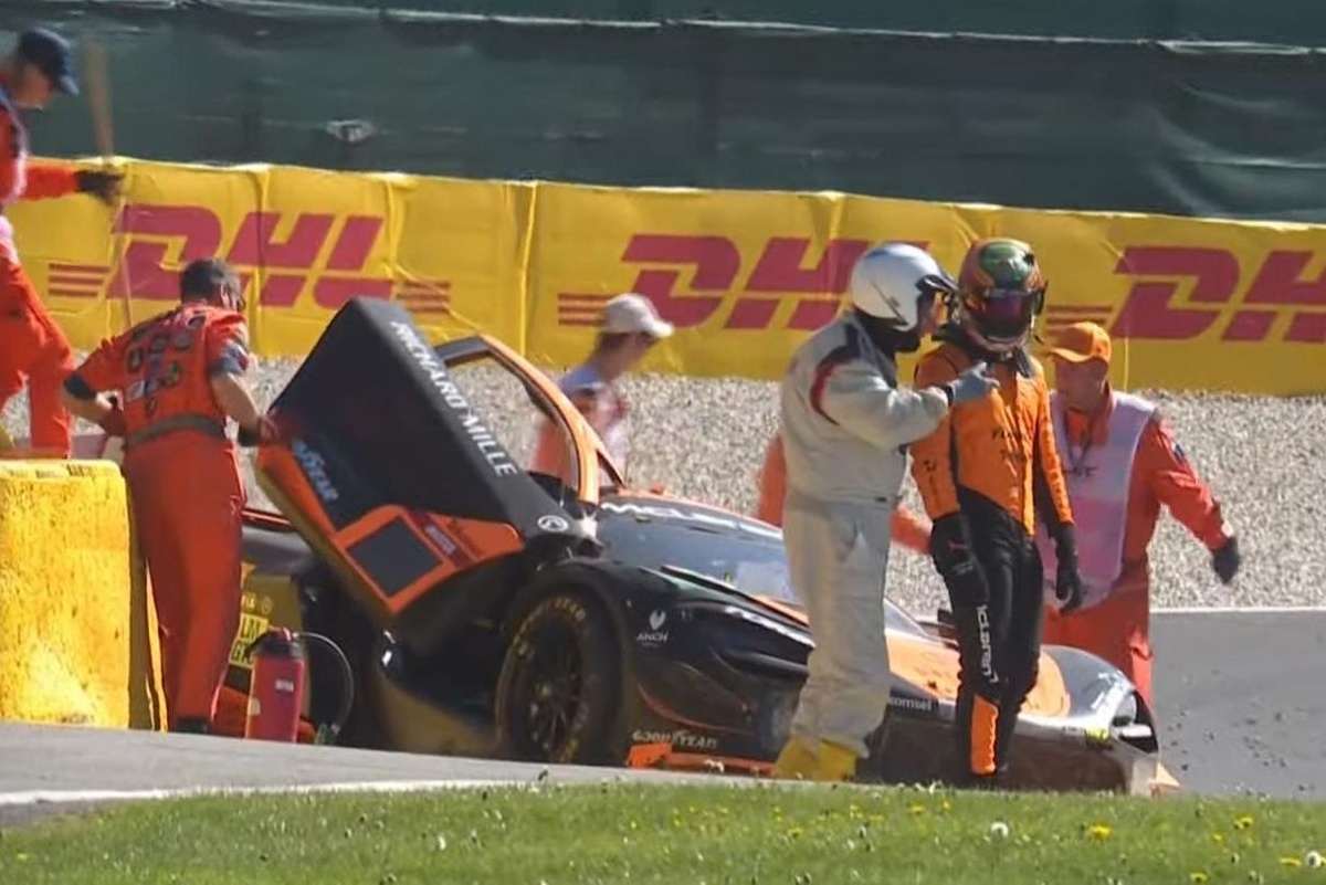 Insiden Mengejutkan: Sean Gelael Kecelakaan, United Autosports 95 Kehilangan Poin Lagi