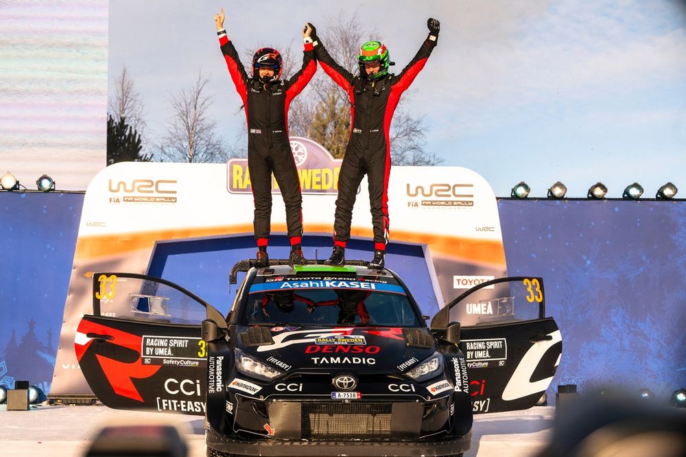 Menyongsong Kesuksesan Evans: Peran Mobil Konvensional di WRC