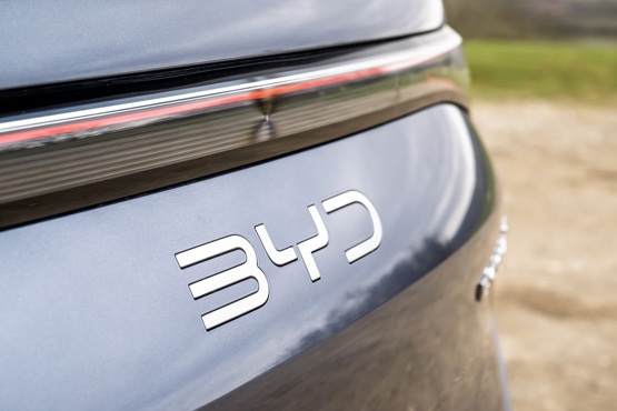 BYD Mempercepat Transisi Energi di Eropa dengan Jaringan Pengisian Ultra Cepat untuk Kendaraan Listrik