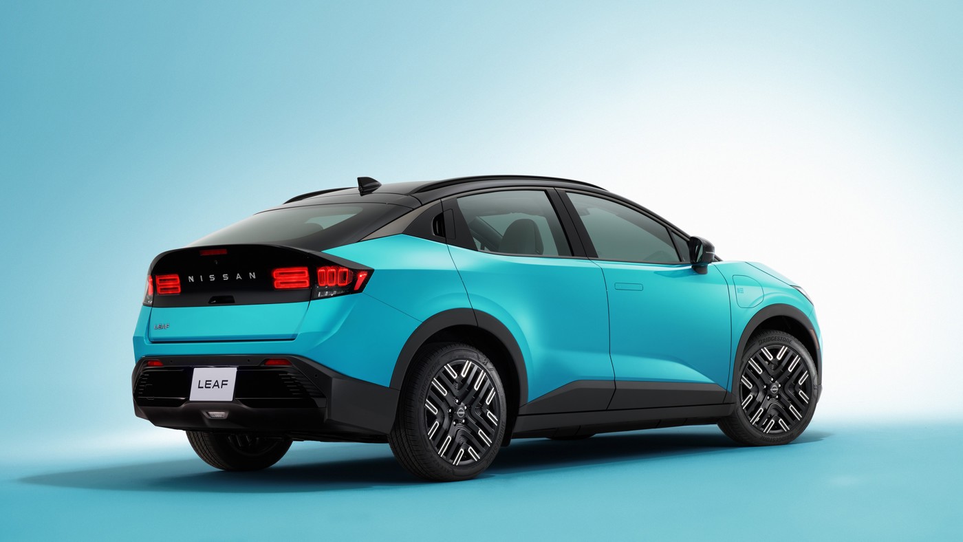 Nissan Unveils New Leaf Generation with 375-Mile Range.