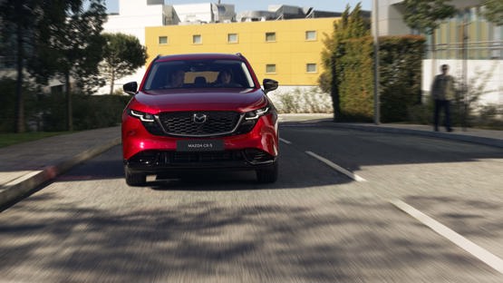 Menemukan Pesona Baru: Mazda CX-5, SUV Terlaris yang Siap Memikat Anda