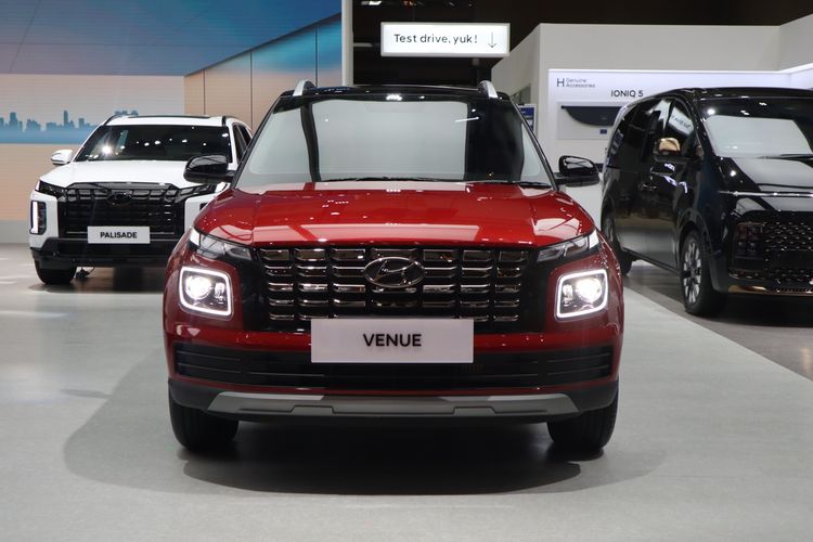 Evaluasi Penjualan Hyundai Venue dalam Pasar SUV Kompak di Indonesia