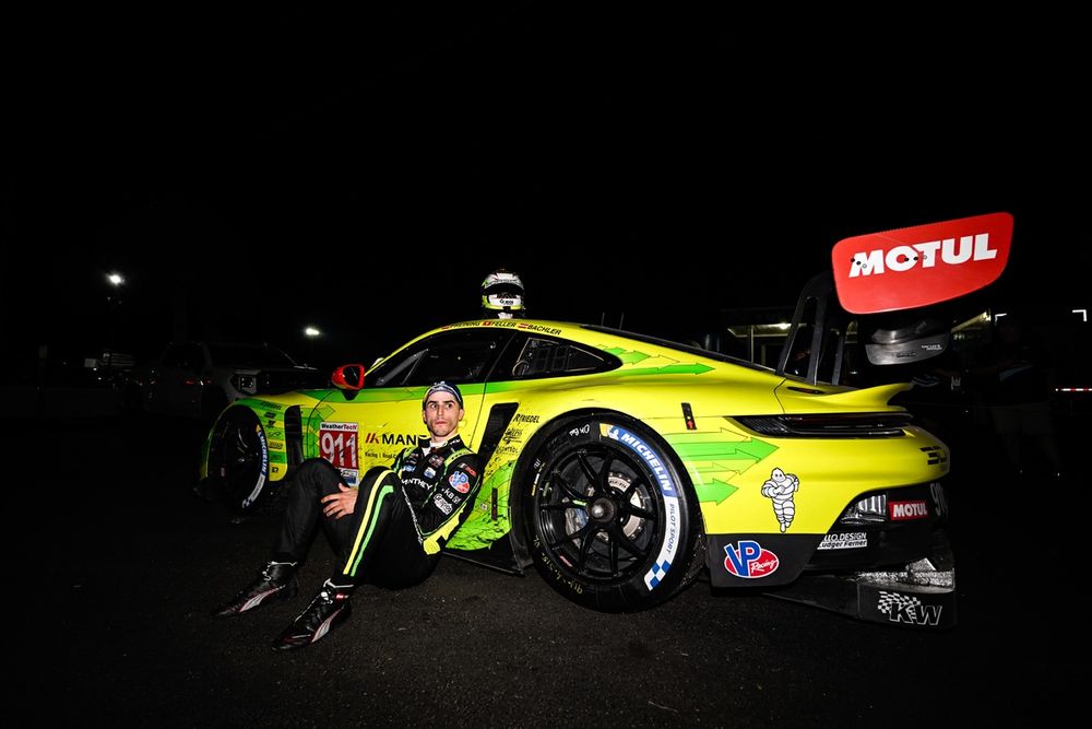 Grello: Manthey dan Porsche Rayakan Kejayaan di Sebring