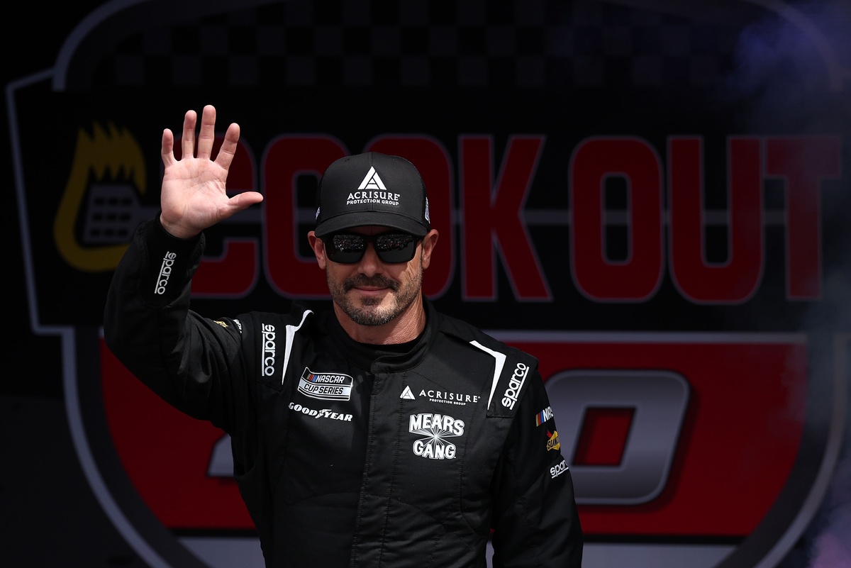 Casey Mears Marks 500th NASCAR Cup Start with Thrilling New Chapter at Beard Motorsports