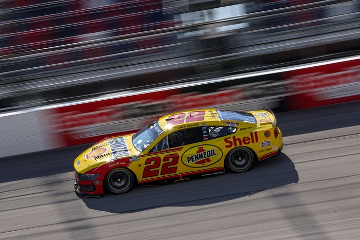 Tyler Reddick Secures Pole as He Outpaces Bubba Wallace in Darlington Qualifying Showdown