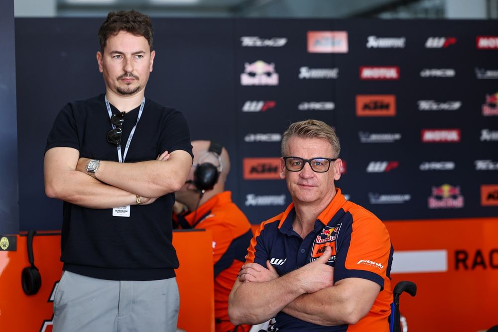 From Fire to Ashes: The Rise and Fall of Vinales and Lorenzo's Partnership