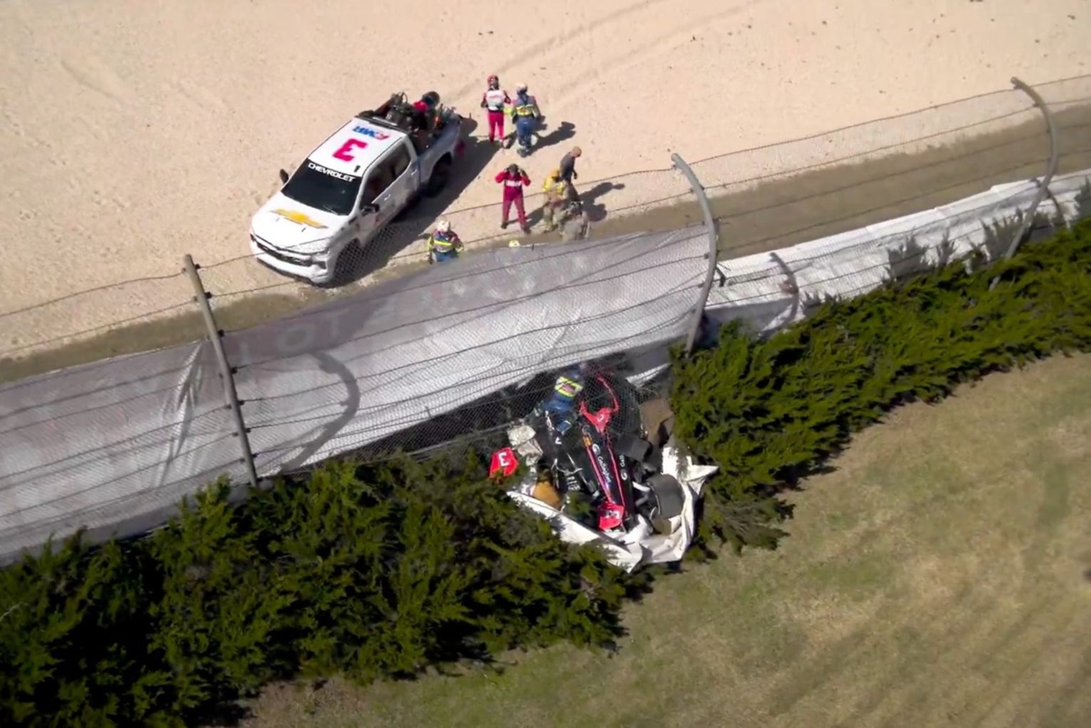 Scott McLaughlin Escapes Unscathed After Spectacular Fence Crash in IndyCar Practice