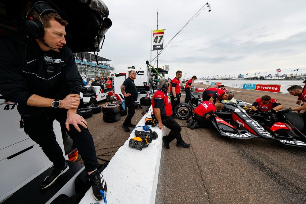 Collision Course: Mick Schumacher's IndyCar Debut Cut Short by Early Crash