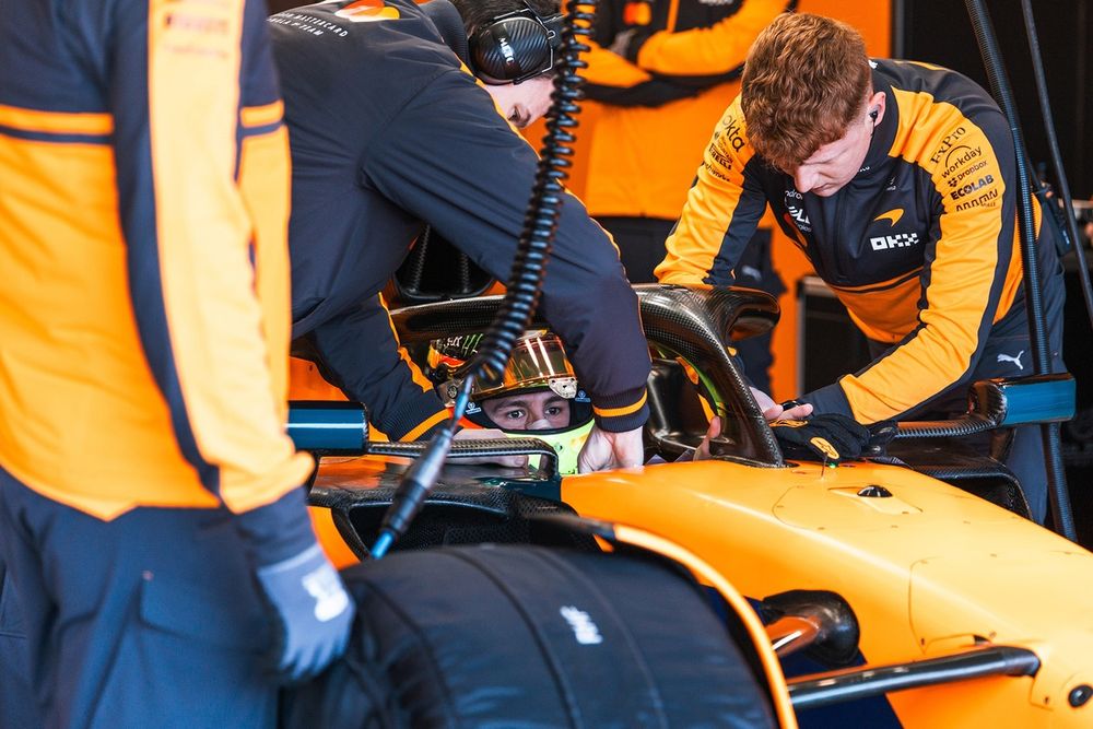 McLaren Opens F1 Test Doors for F2 Champion Leo Fornaroli