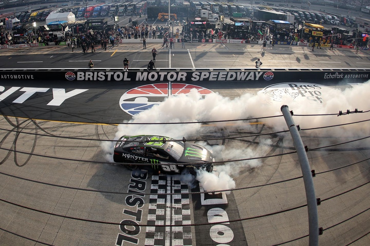 Bristol Sprint: Rekap Balapan NASCAR Cup 2026