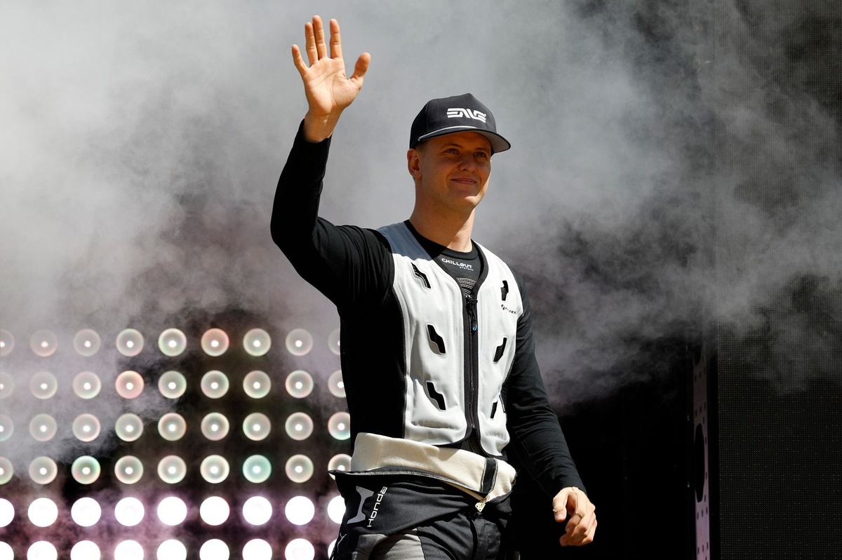 Mick Schumacher Foresees Innovative Solutions for 2026 F1 Regulations